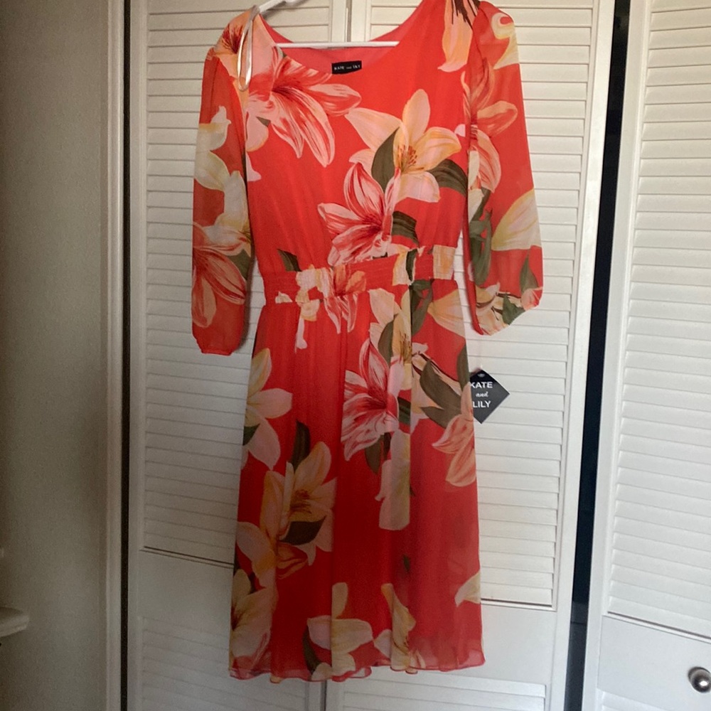 Beautiful flower dress for the summer.